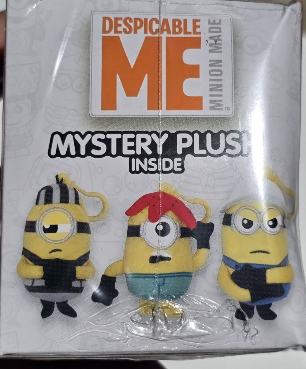 NEW SEALED Despicable Me MYSTERY PLUSH TOY Minions Blind Box Stocking Stuffer